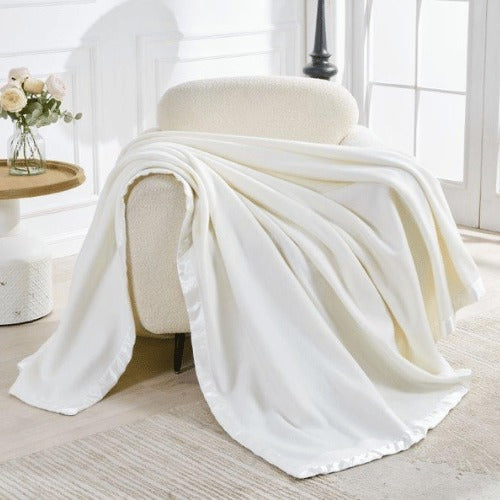 Elegance Fleece Throw