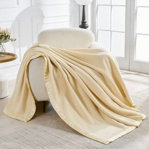 Elegance Fleece Throw